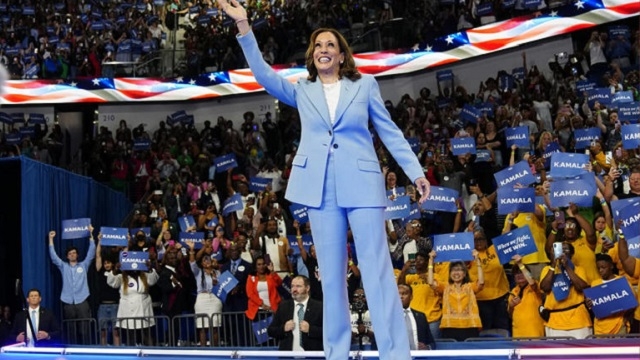 Harris devient officiellement la candidate démocrate à la présidentielle américaine