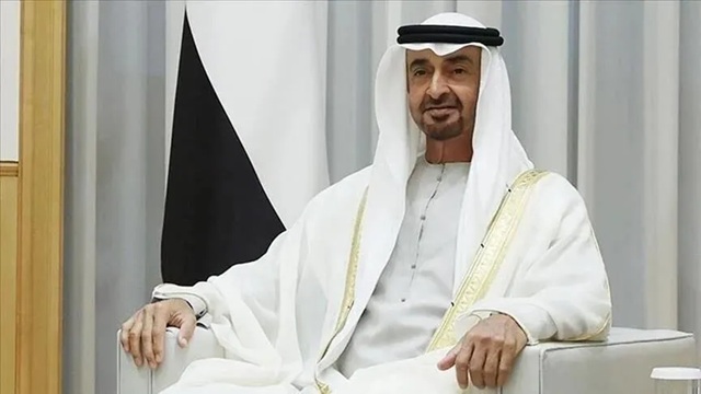 Escalade dans le Golfe : Les Émirats arabes unis suspendent tout commerce avec l’Iran Escalade dans le Golfe : Les Émirats arabes unis suspendent tout commerce avec l’Iran