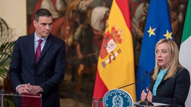 Crise migratoire à Ceuta : l’Italie rétablit les contrôles aux frontières avec l’Espagne Crise migratoire à Ceuta : l’Italie rétablit les contrôles aux frontières avec l’Espagne